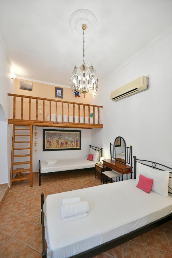 Maria'S House Villa ไฮดรา ภายนอก รูปภาพ