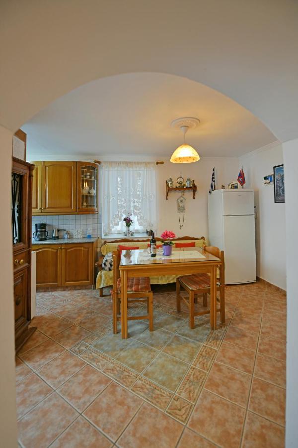 Maria'S House Villa ไฮดรา ภายนอก รูปภาพ