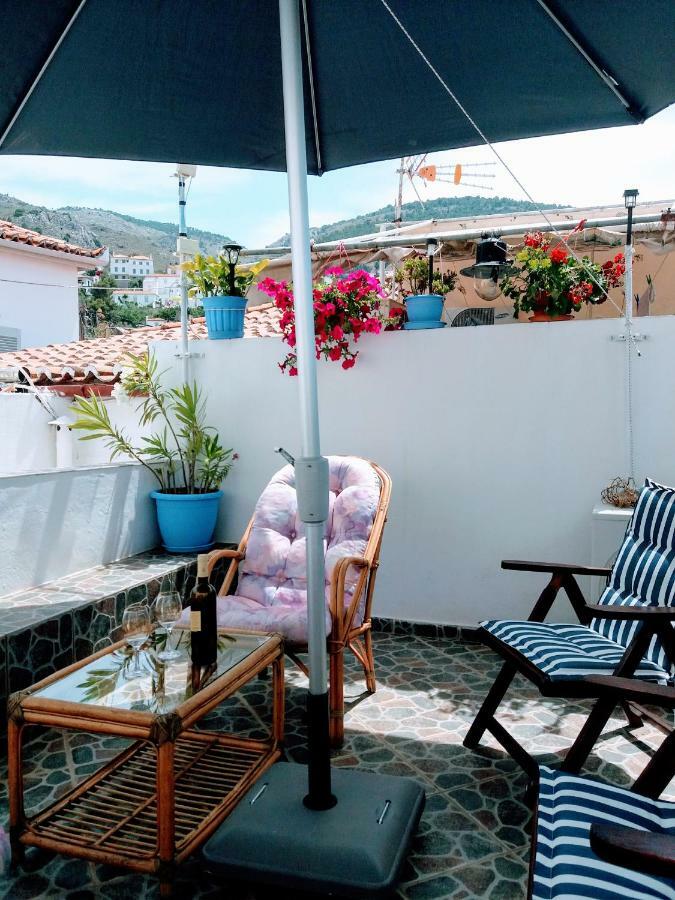 Maria'S House Villa ไฮดรา ภายนอก รูปภาพ